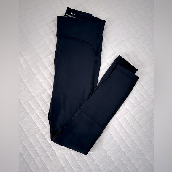 TNA Leggings - Picture 1 of 5